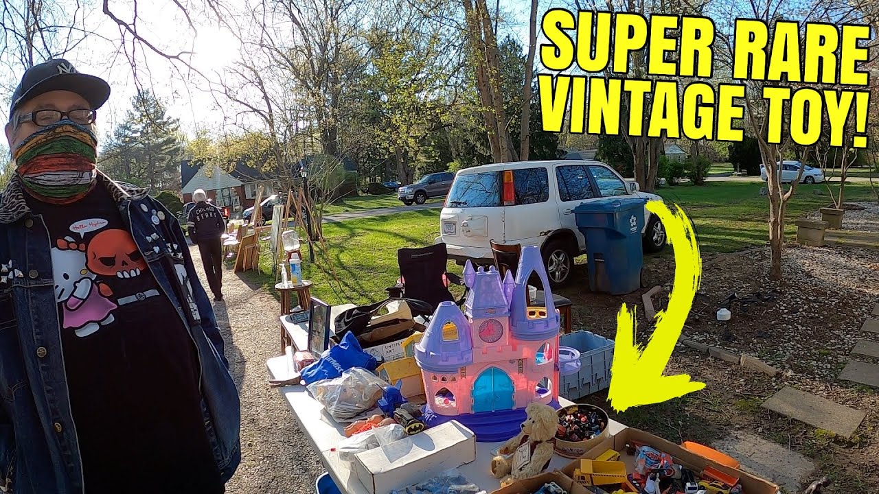 RARE VINTAGE TOY HIDDEN AT A YARD SALE - YouTube