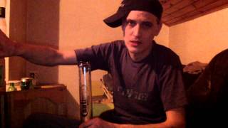 SMOKING BONG 1.1.2013. AT PM 0.00.00