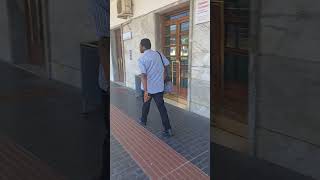 treno Rock via dell' amore che va alle Cinque Terre in partenza alla stazione di Massa Centro