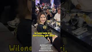 Begini bedanya Verrell dan Wilona saat hadir di acara launching produk . Siapa yang telat?