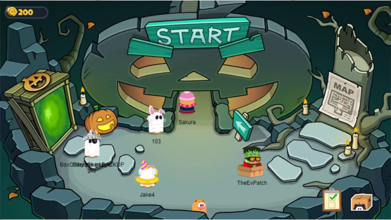 Box Critters - Going through the Halloween Maze!
