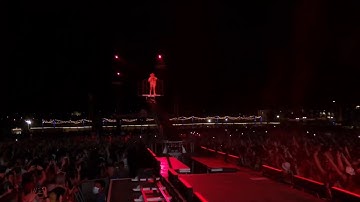 Billie Eilish - "No is my responsibility" and "OverHeated" (Life is Beautiful Music Festival 2021)