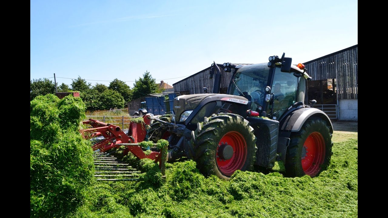 Silage 2013.Fendt 720 Black Beauty Buckraking