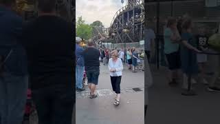 Amusement Park Walking Around  Bakken