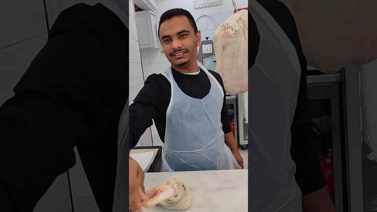 চলেন আজকে আপনাদেরকে নিয়ে দুম্বার গোস কিনতে যাই। 