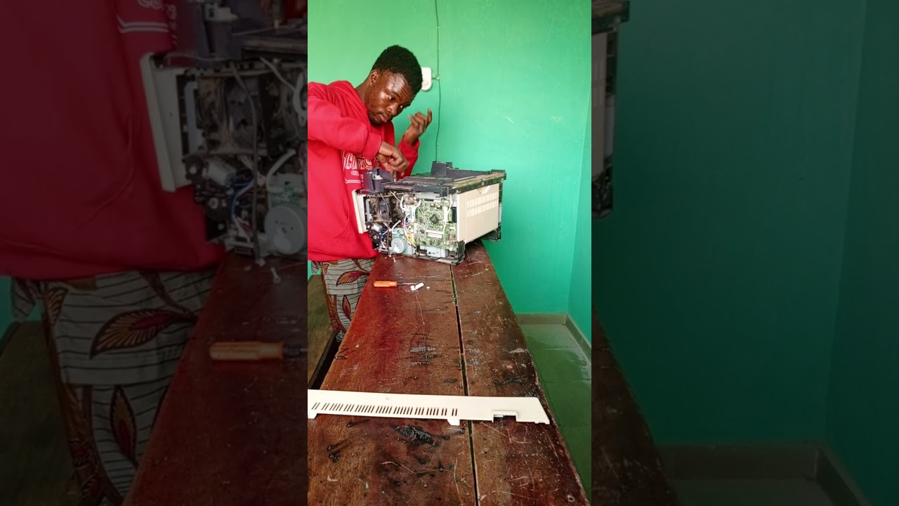 Maison des intelligents en maintenance et mecanographie informatique. +229 67408258