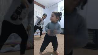 تعليم الرقص للاطفال