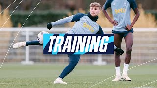 SHOOTING PRACTICE IN TOTTENHAM HOTSPUR TRAINING AHEAD OF NOTTINGHAM FOREST CLASH!