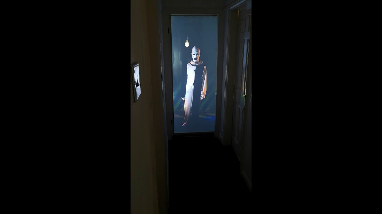 Halloween 2019 door projection test atmosfx - YouTube