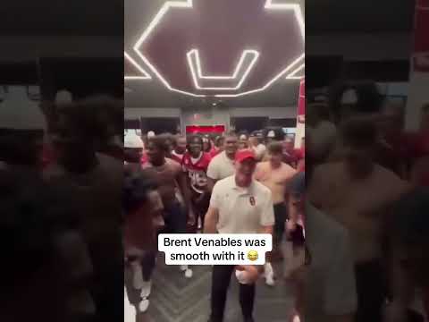 Coach was vibin’ after Oklahoma’s win over Auburn (via @rj_1k/IG) 🔥