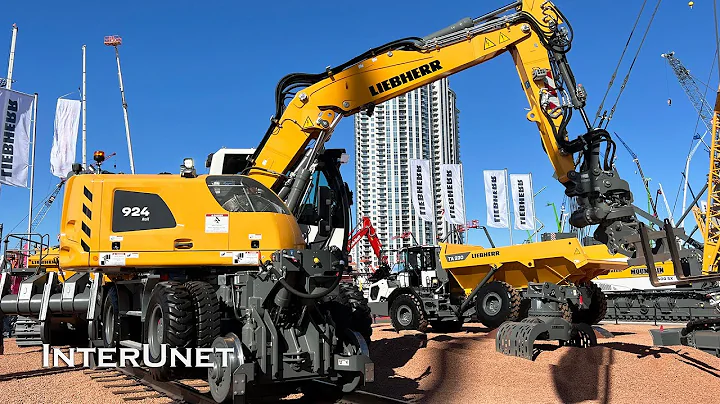 Liebherr A 924 Rail Litronic Excavator Demonstration