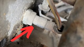 Engine Coolant Temperature (ECT) Sensor Pontiac Torrent 3.4L 2006-2009 Location and Replacement