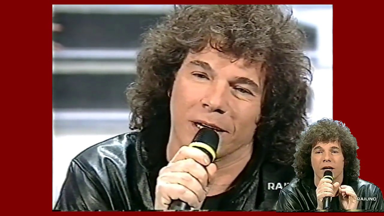 Riccardo Cocciante a Sanremo Giovani 1994 - Medley - YouTube