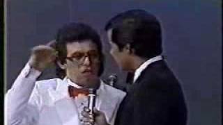 Video thumbnail of "Hector Lavoe - Entrevista Noche de Gala 1983"