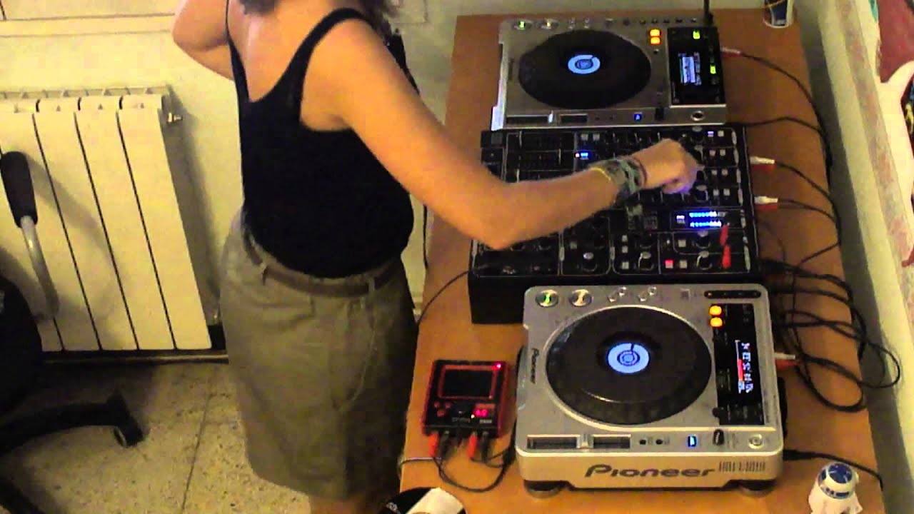 DJAwards com Bedroom DJ Competition DJ Crispa YouTube