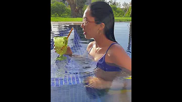 منال بنشليخة مصيفة فمسبح Manal 