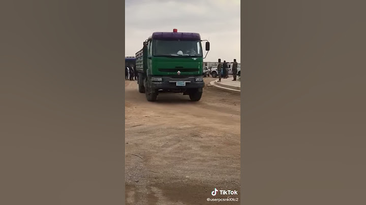 عراقين عادو من الكويت عبر منفذ العبدلي