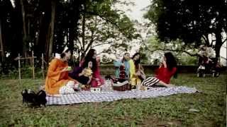 mod|kebaya 2012 Commercial