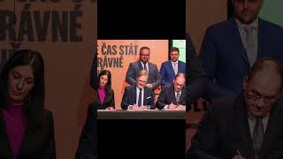 Tohle v TV neuslyšíme #funny #music #satira #hudba #volby #politika #protestsong #česko #fiala