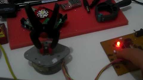 Step Motor Control with PIC16F84A + ULN2003