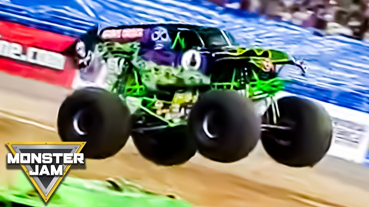 Grave Digger Freestyle | Глендейл 2010 | Monster Jam