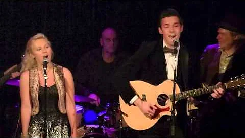 Nashville's Clare Bowen & Sam Paliadio, When The R...