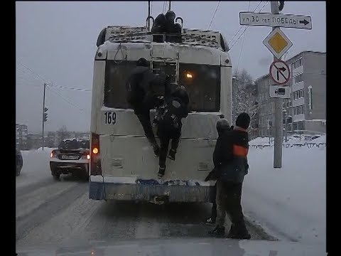 Вандализм в общественном транспорте