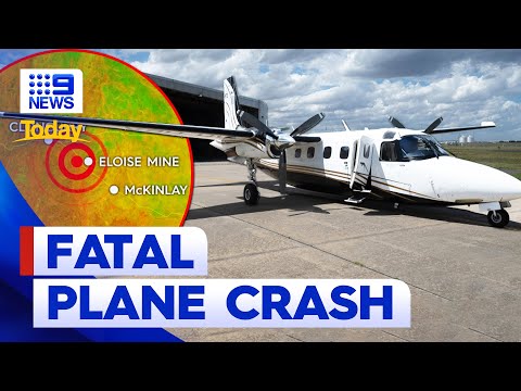 Three crew killed in light plane crash in queensland | 9 news australia