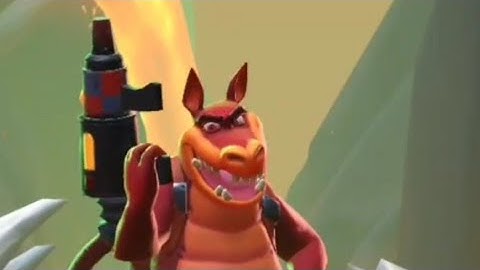 Crash On the Run Gameplay vs. Inferno Dingodile