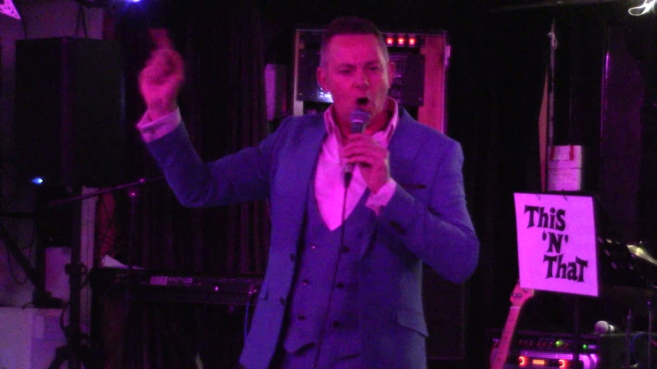 MORAY INNES-DOCKERS CLUB XMAS GIG 21.