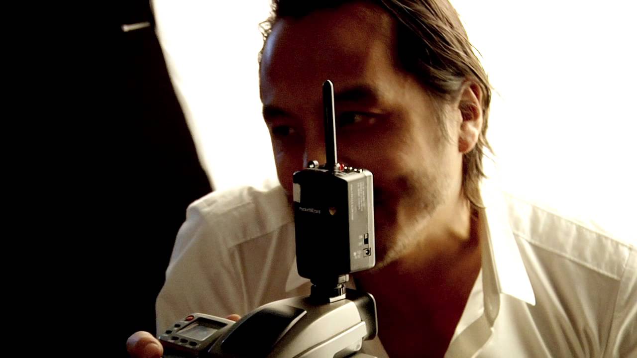 Zoe Saldana Covers The Fist Issue Of Cosmo For Latinas!