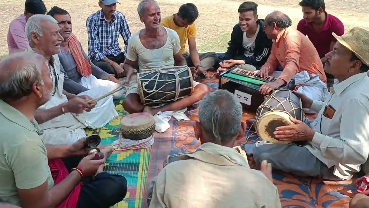 बघेली फगुआ !!! मैं न खेलौ अएसी होरी समलिया.. मैं ना खेलौ अएसी होरी ! श्री तिवारी बाबू जी द्वारा !!!