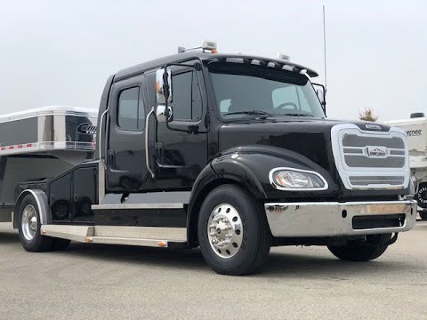 2020 Freightliner M2
