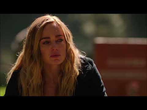 Sara Lance - Hurt