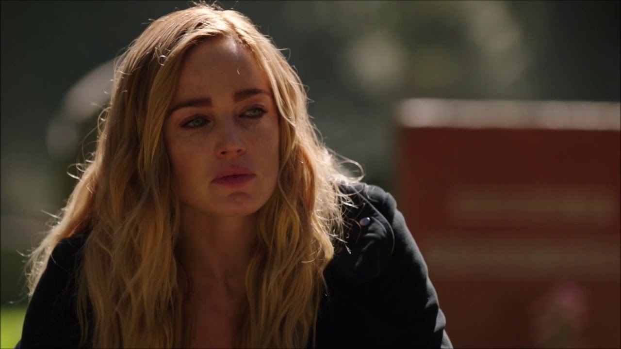 Sara Lance - Hurt