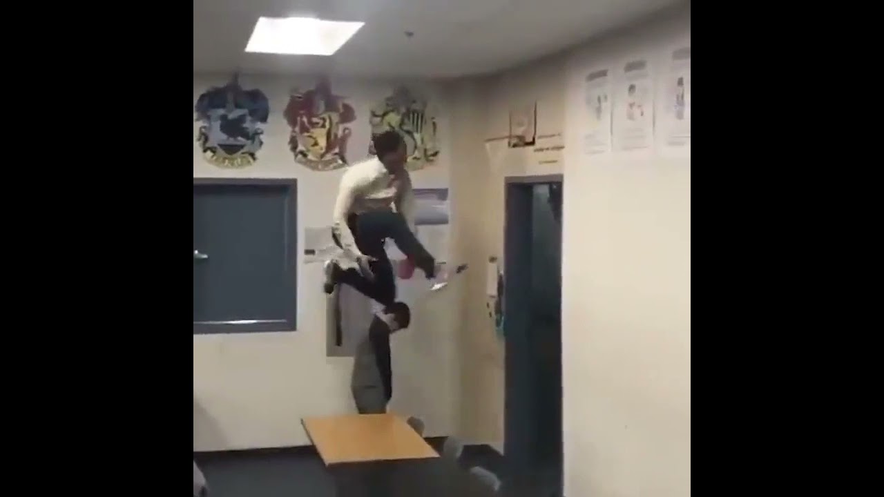 DUNK ON EM’!!!!! | 