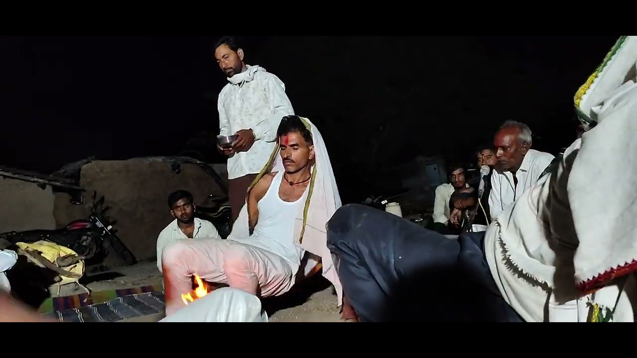 निमाड़ी देव की गायन गायक राजु गवली अमन खेडी वाले 🙏🚩🙏