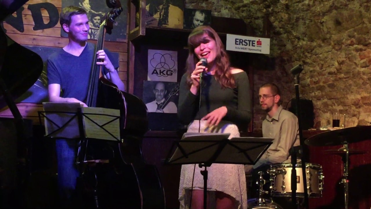 Dat Dere by Melodi Begüm Ünlüsü and David Dolliner at Jazzland Vienna