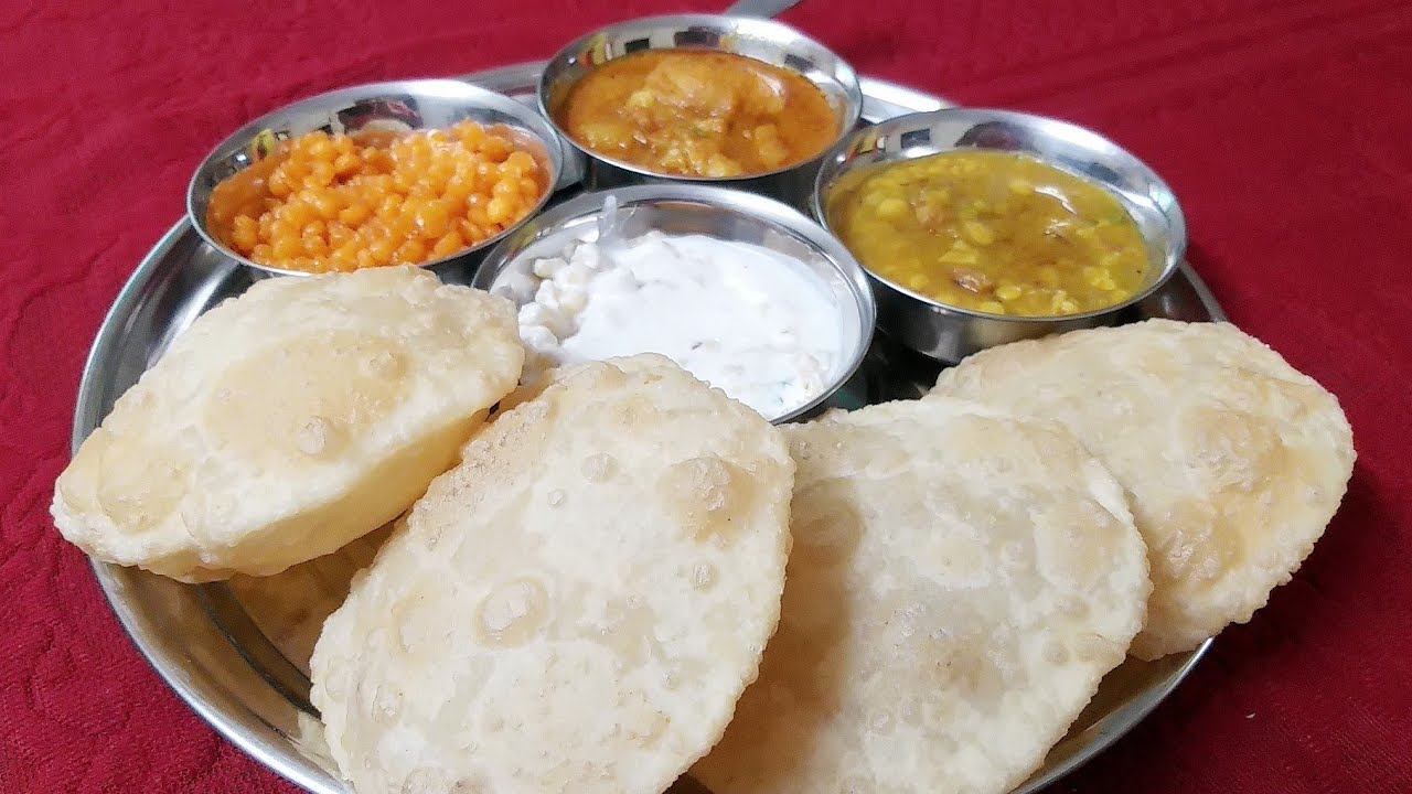 Radhaballavi Recipe | Bengali Urad Dal stuffed Radhaballabh Poorii | दाल भरी मसालेदार राधावल्लभी | Food Kitchen Lab