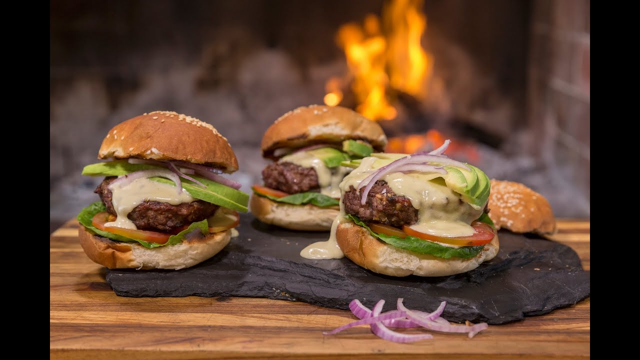 JAN BRAAI BLUE CHEESE BURGERS