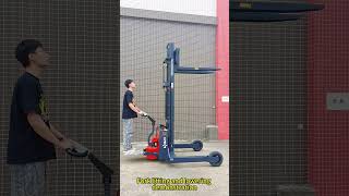 Off-road stacking and handling vehicle