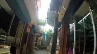 Walking Thru Majnu Ka Tilla in Delhi.flv