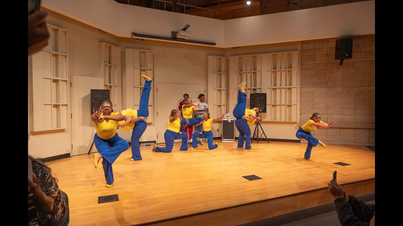 Sigma Gamma Rho Sorority, Incorporated Xi Beta Chapter l Fall 2024 New Member Presentation