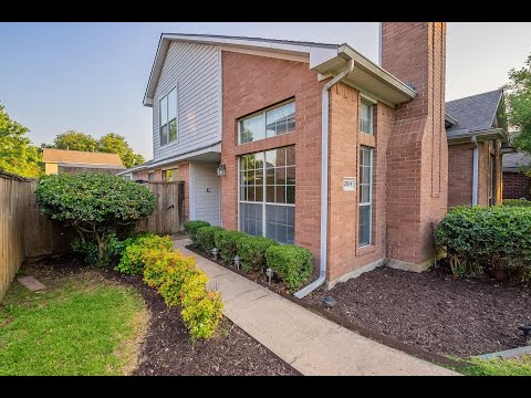 2814 Lois Lane, Rowlett, TX home video tour