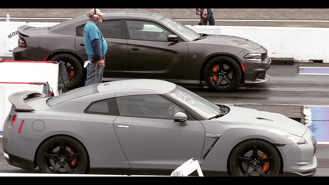 Can a GTR beat a hellcat?