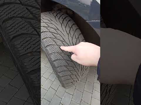 Сравнение nokian hakkapeliitta r2 и  bridgestone blizzak lm 32