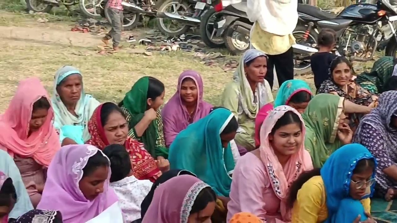 ਕੂੰਮਕਲਾਂ, ਪਿੰਡ ਬਲੀਏਵਾਲ ਵਿਖੇ ਧਾਰਮਿਕ ਦੀਵਾਨ ਸੰਤ ਬਾਬਾ ਜੁਗਿੰਦਰ ਸਿੰਘ ਆਲ ਇੰਜ ਵਨ ਆਇਆਂ ਸੰਗਤਾਂ ਦਾ ਮਾਣ ਸਨਮਾਨ।