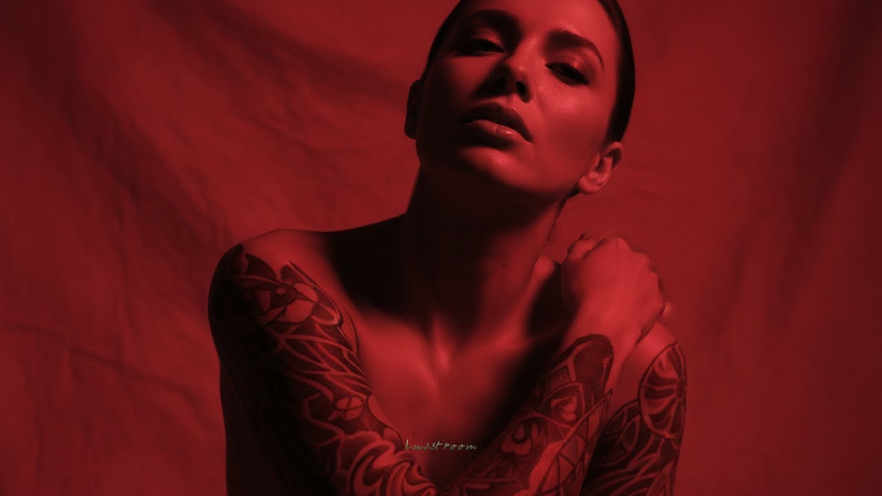 A slow playlist for when everything feels too close