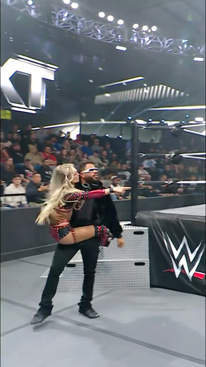 Karmen picks up the win! ? #WWENXT
