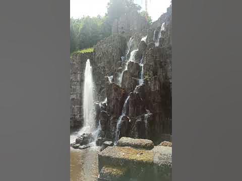 Включение водного каскада "Геркулес" в парке Вильгельмсхёэ. Кассель ...